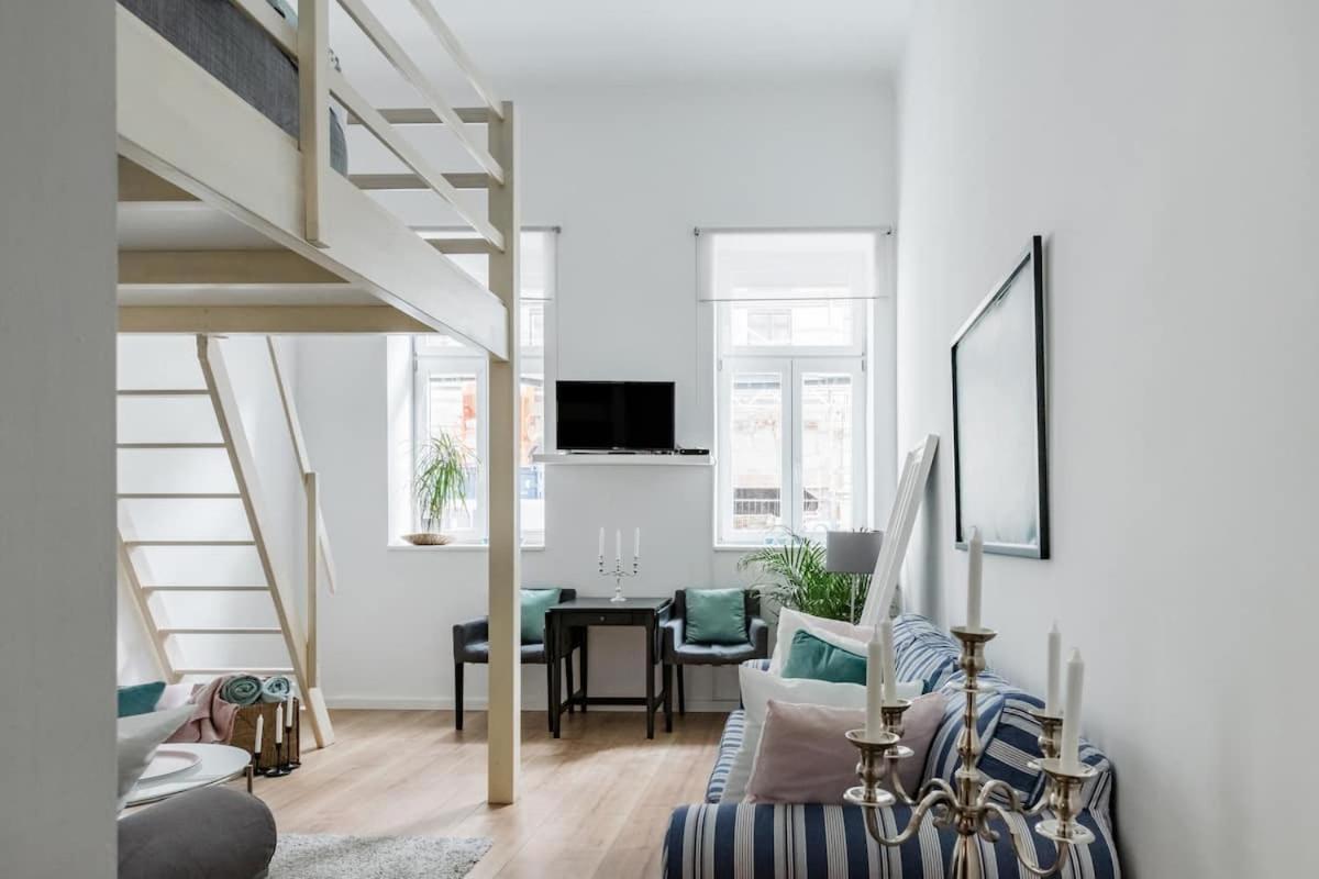 ⍟Luxurious And Spacious⍟ 5 Min Walk To City Center Вена Экстерьер фото