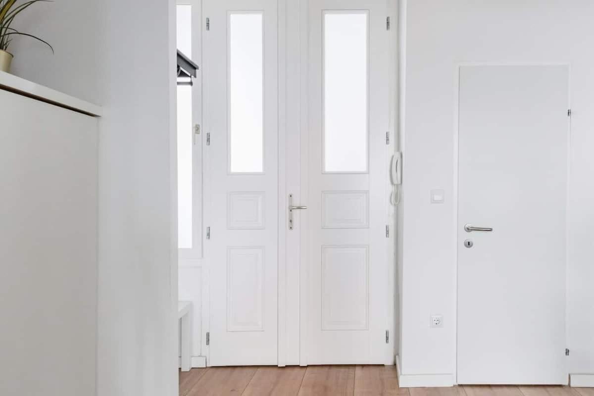 ⍟Luxurious And Spacious⍟ 5 Min Walk To City Center Вена Экстерьер фото